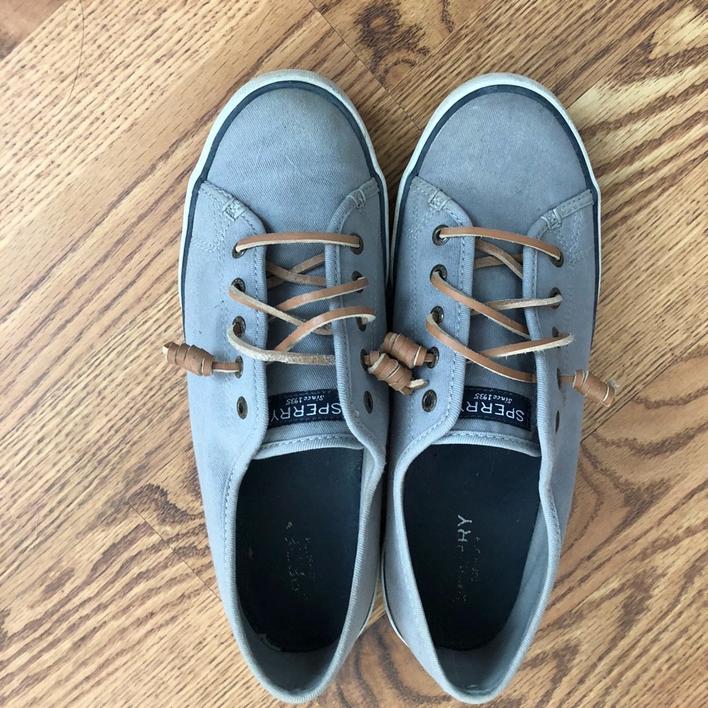 Sperry boat shoes